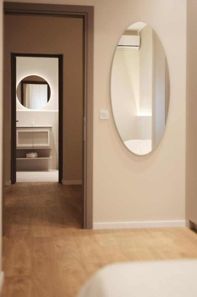 Harmonia Minimal Apartments Thessaloniki Exterior foto