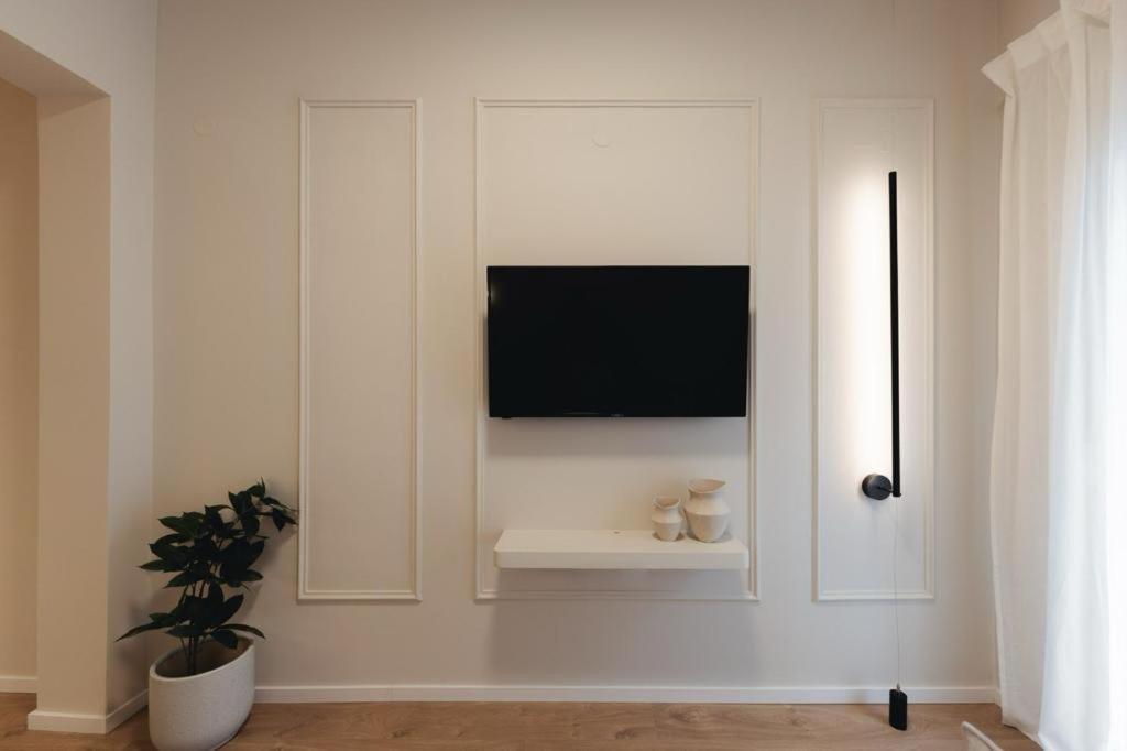 Harmonia Minimal Apartments Thessaloniki Exterior foto